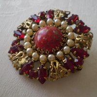 Винтидж чешка брошка с перли и кристали, снимка 1 - Антикварни и старинни предмети - 39712845