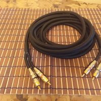 GOLD RCA PLUG 4м Оригинален немски кабел с позлатени накрайници, снимка 1 - Ресийвъри, усилватели, смесителни пултове - 29165292
