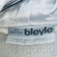 Красив дълъг бял халат BLEYLE Германия, снимка 3 - Пижами - 31958325