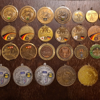 Масивни медали от спортни състезания, снимка 1 - Колекции - 44797423