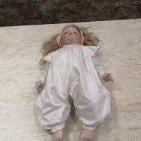 Колекционерска кукла порцелан, снимка 5 - Колекции - 40850342
