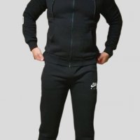 Мъжки ватиран спортен екип Nike с бродирано лого, снимка 1 - Спортни дрехи, екипи - 34843390