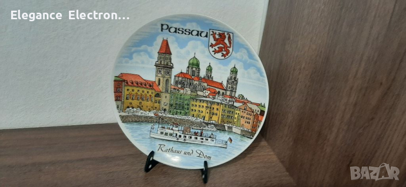 Декоративна винтидж порцеланова стенна чиния Passau 19x19см, снимка 1