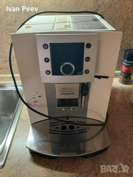 Кафемашина Delonghi Perfecta Plus   За профилактика или за части, снимка 1
