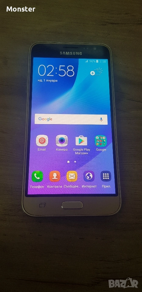 Samsung Galaxy J3 320, снимка 1