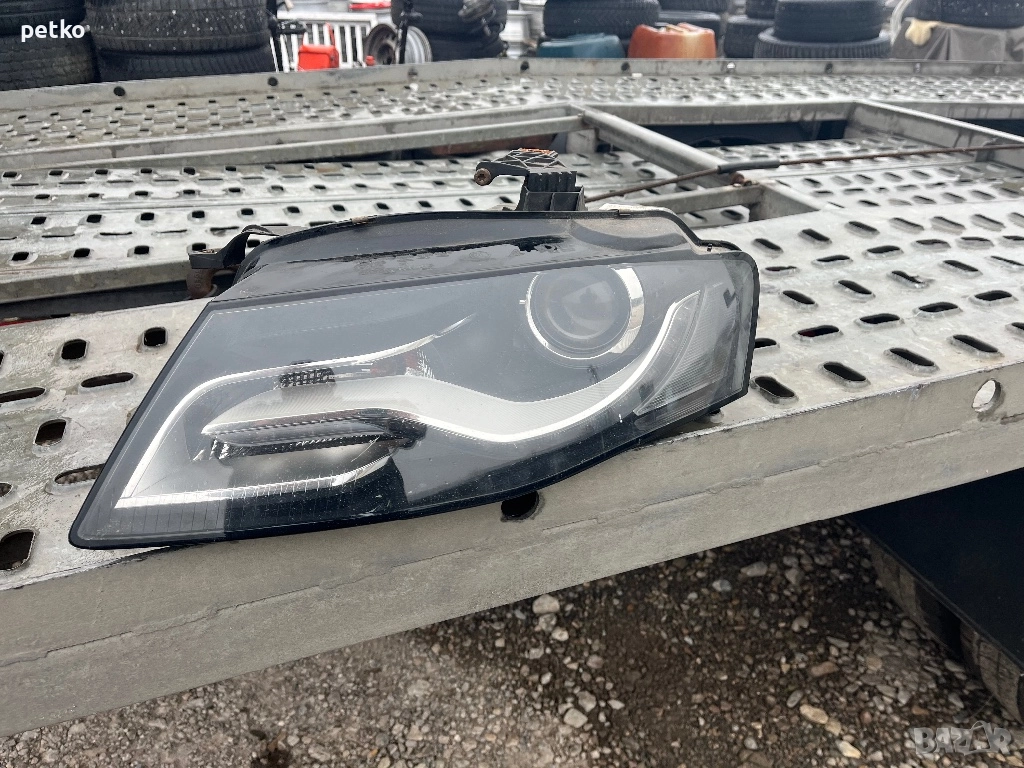 Продавам ляв фар за А4 / Б8 би ксенон завиващ, снимка 1