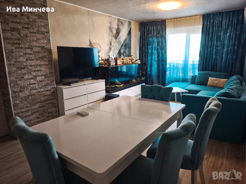 Продава се обзаведен апартамент в гр. Карнобат , снимка 1