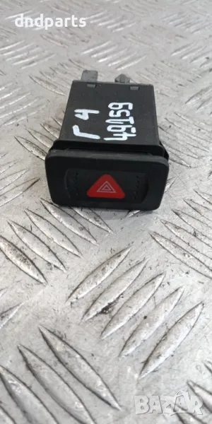 Бутон аварийни светлини VW Golf 4 1999г.	, снимка 1