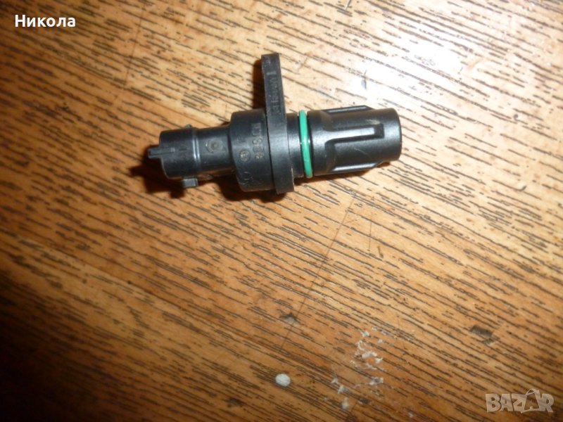 Датчик, положение на разпределителния вал BOSCH 0 232 103 069 TOYOTAA, снимка 1