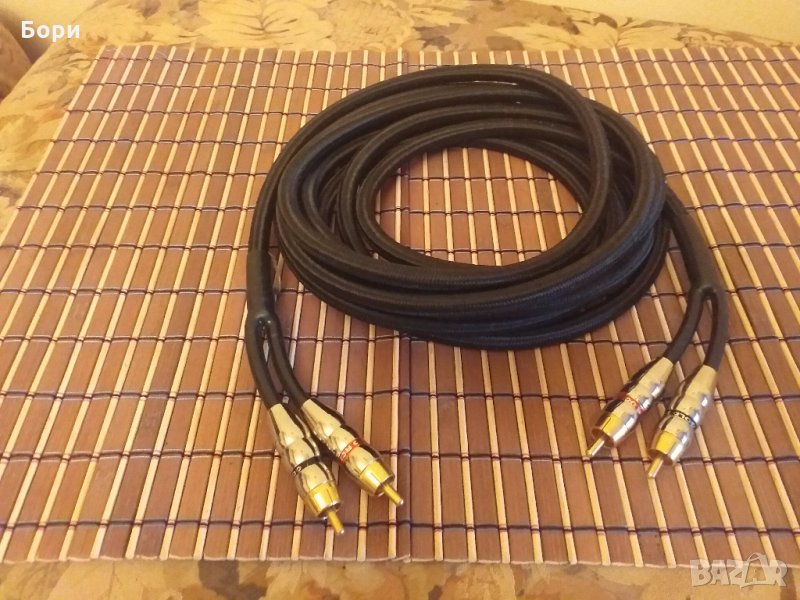 GOLD RCA PLUG 4м Оригинален немски кабел с позлатени накрайници, снимка 1