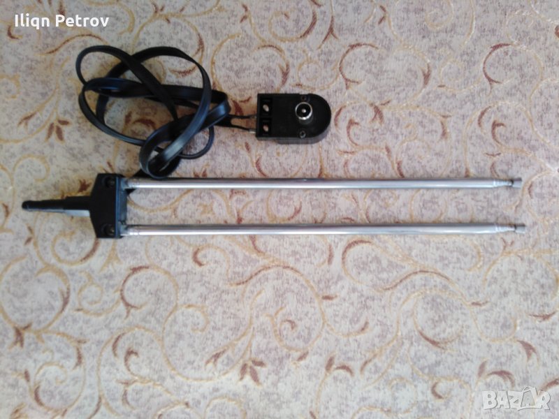 Продавам антени сгъваеми-4 бр.Обявената цена е за всичките., снимка 1
