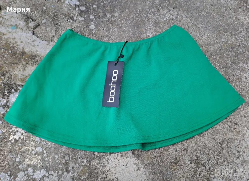 Ново!BooHoo-къса пола S/M размер, снимка 1