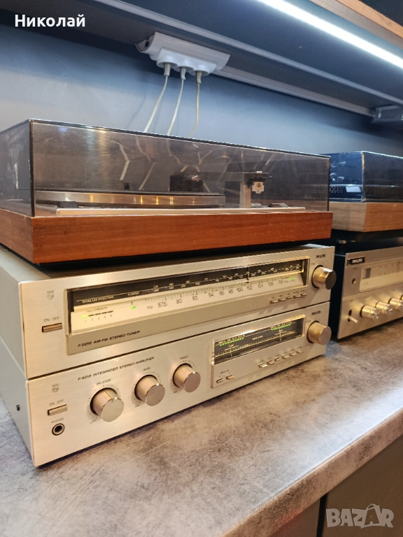 Комплект Philips F4212 Philips F2212 + грамофон, снимка 1