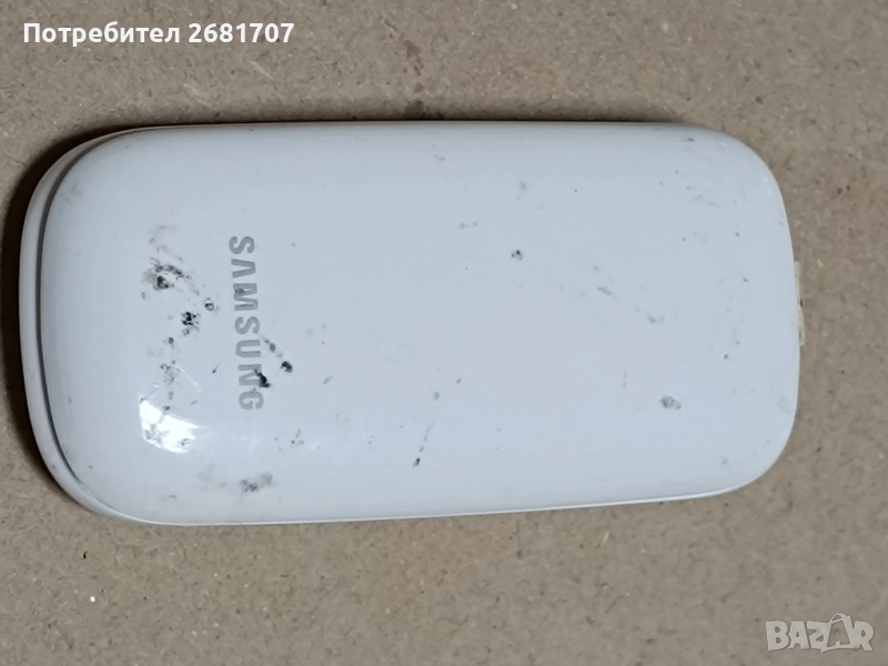 телефон Самсунг Е1270, снимка 1