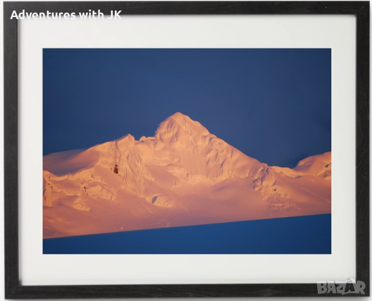 Авторски фотопринт "Тангра" в черна рамка с паспарту 40x50 см, снимка 1