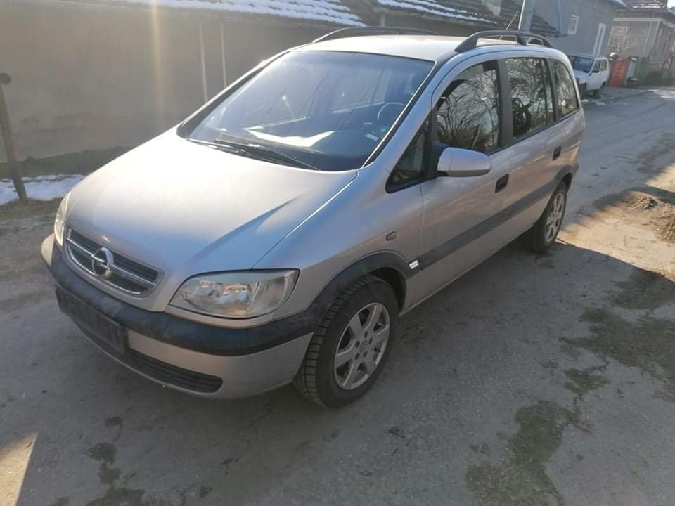 Opel Zafira 2.0DTL в Автомобили и джипове в гр. Червен бряг - ID31451013 —  Bazar.bg