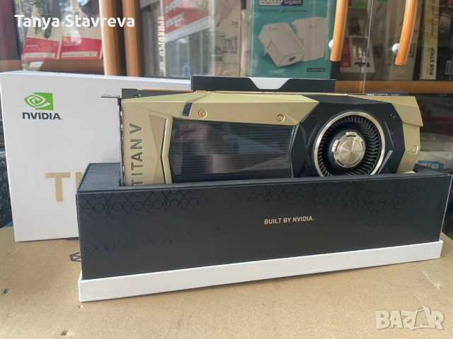 Видеокарта NVIDIA - TITAN V