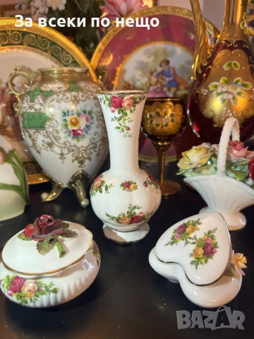 Royal Albert “Old country roses “- великолепни вазичка, бижутрека и декирация Код P2025, снимка 6 - Декорация за дома - 53937276