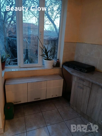 Продава се къща в село Дунавци, град Казанлък , снимка 9 - Къщи - 53100293