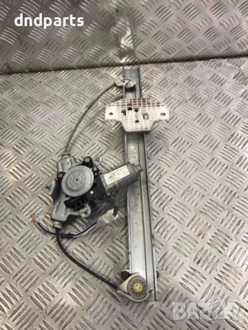 Заден десен стъклоповдигач Hyundai Matrix,2004г.