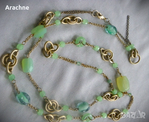 Антикварен позлатен гердан от Fenton glass с ураново и жадеитово стъкло, 50те, снимка 5 - Колиета, медальони, синджири - 37476024