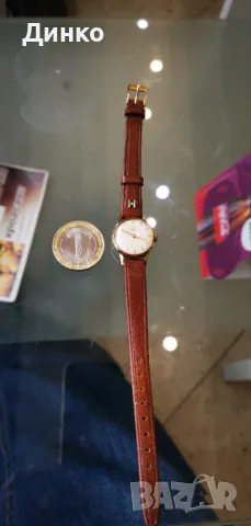 Швейцарски дамски часовник Tissot , снимка 5 - Дамски - 49745477