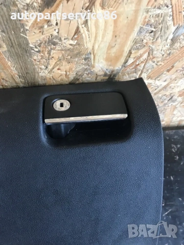 Бардачка, черен цвят, дясно управление, за Mercedes ML W164 3.0 CDI (2010) A1646800391, снимка 2 - Части - 53886412