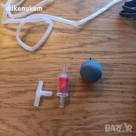 Аквариумна въздушна помпа 3W – 300 L/ч, ултра тиха, снимка 8 - Друга електроника - 53333518