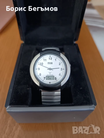 Електронен радио сверяем часовник TCM