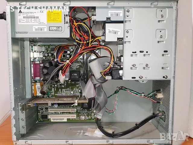⭐Продавам рядък ретро компютър HP A768 с Windows ME!⭐, снимка 8 - Геймърски - 56450634