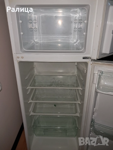 Хладилник с горна камера Electrolux, снимка 5 - Хладилници - 52180448