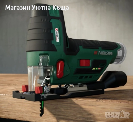 НОВ Акумулаторен саблен трион Parkside PSTKA 12 B3 с Гаранция, снимка 2 - Градинска техника - 51963402