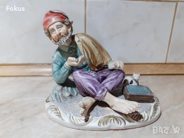 Страхотна красива статуетка фигура