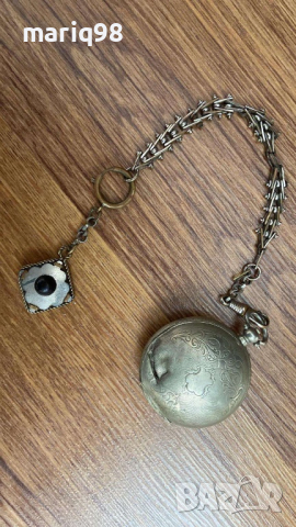 Компас, снимка 2 - Други ценни предмети - 44635363