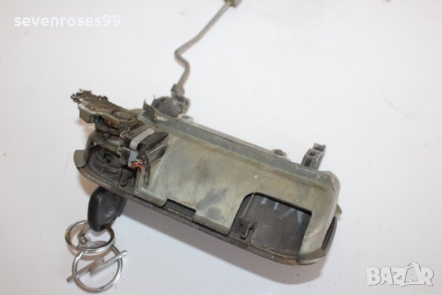 Дръжка външна предна лява с ключ Опел Вектра А 1.4i 1991 Opel Vectra A, снимка 4 - Части - 42834295