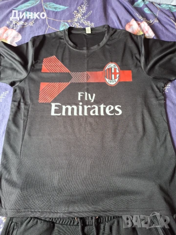 Фланелка на Милан и къси гащи!, снимка 2 - Спортни дрехи, екипи - 51373844