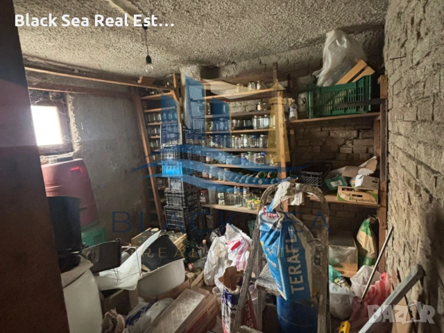 Продава МНОГОСТАЕН апартамент кв.Аспарухово, снимка 11 - Апартаменти - 54209628