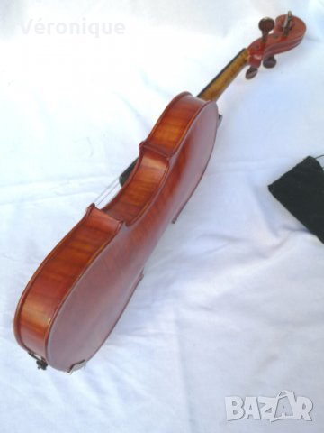 Уникална Супер Качествена Професионална Цигулка Soren Bach , снимка 3 - Струнни инструменти - 29872354