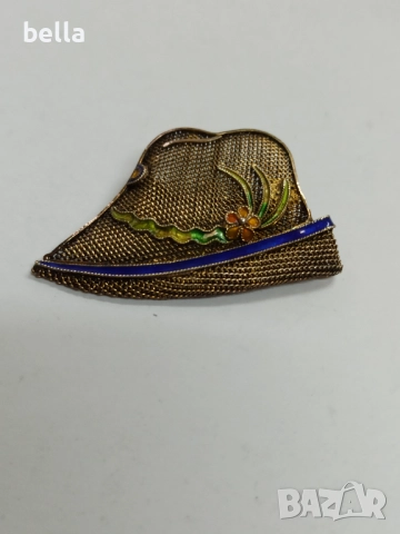 Стилна и елегантна антикварна сребърна брошка с позлата и клетъчен емайл,маркировка отзад- , снимка 3 - Антикварни и старинни предмети - 52676242