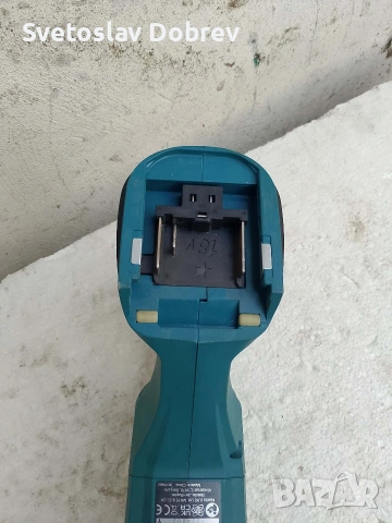 професионален акумулаторен саблен трион makita djr 156 18v, снимка 4 - Други инструменти - 53978112