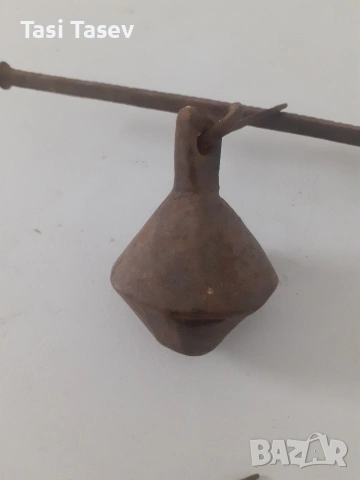 Стари кантари с топуз - 100 кг и 20 кг, снимка 3 - Антикварни и старинни предмети - 52672756