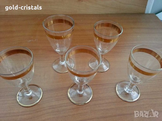 Ретро чашки с златен кант, снимка 3 - Антикварни и старинни предмети - 29292197