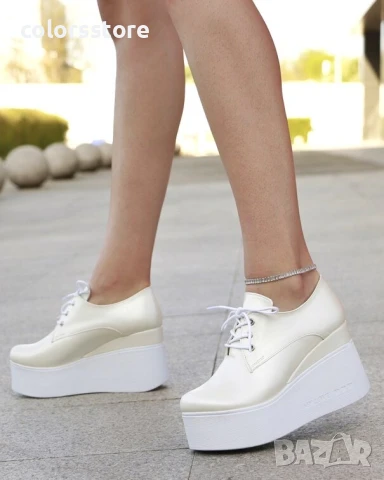 Обувки на платформа - бяла перла - 120K , снимка 2 - Дамски ежедневни обувки - 51123994