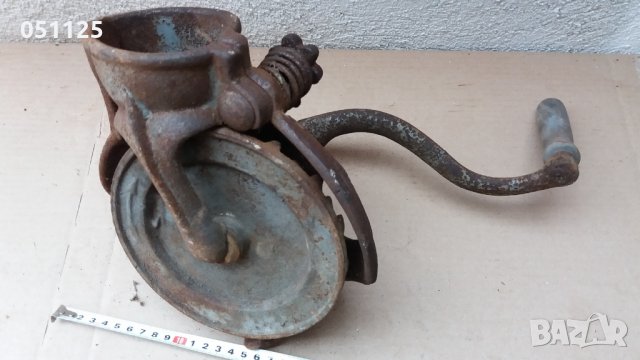 стара работеща машинка за ронене на царевица - маркировка соц. , снимка 10 - Антикварни и старинни предмети - 31051689