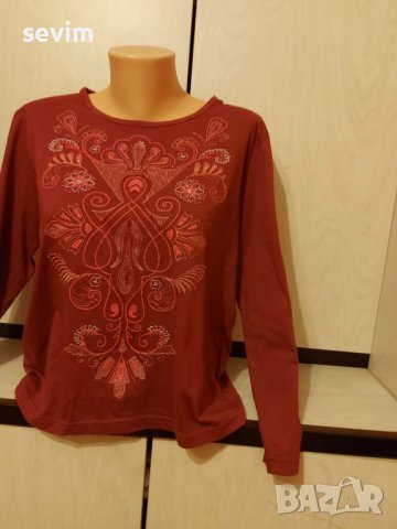 Блуза номер L , снимка 2 - Блузи с дълъг ръкав и пуловери - 42914314