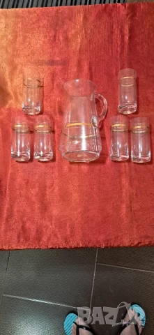 Стар сервиз чаши за вино 