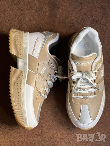 дамски маратонки dolce gabbana , снимка 10 - Маратонки - 51395070