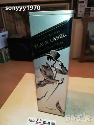 JOHNNIE WALKER-BLACK МЕТАЛНА КУТИЯ 0201231059, снимка 5 - Колекции - 39158993