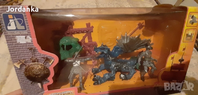 Дракон с рицари, снимка 3 - Фигурки - 52746003