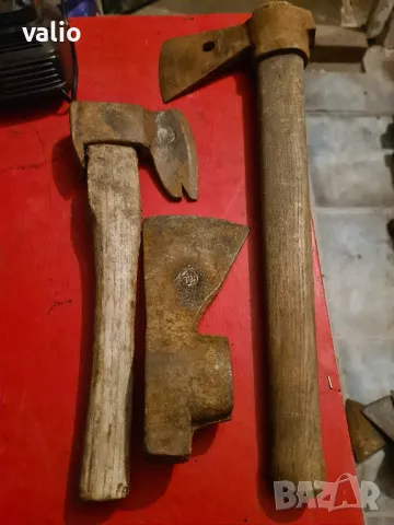 Стари брадви , снимка 1